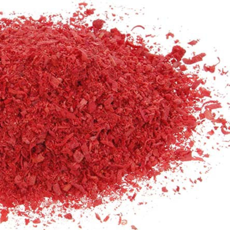 aserrin teñido de rojo
