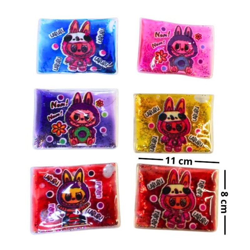 monedero agua labubu