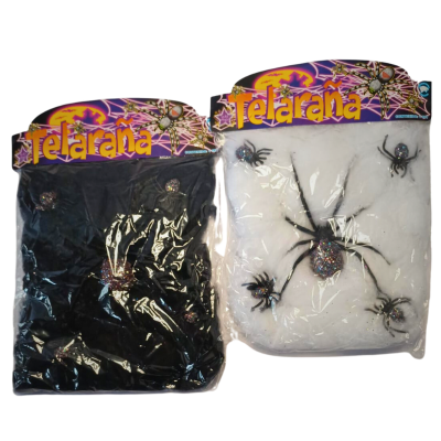 Telaraña con tarantula gigante