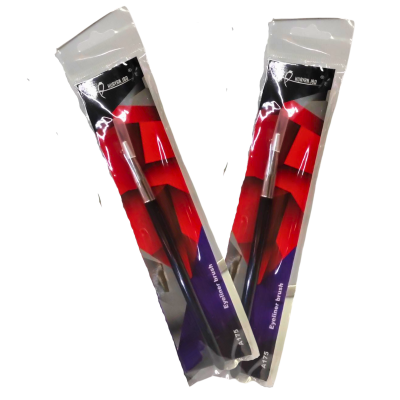 pincel delineador de ojos