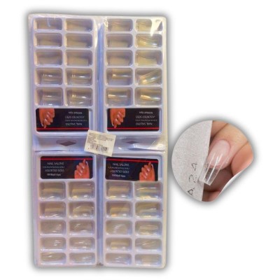 Tips de uñas de diferentes tamaños