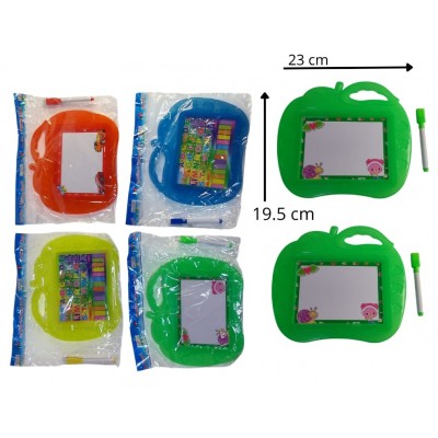 pintaron pequeño con plumon